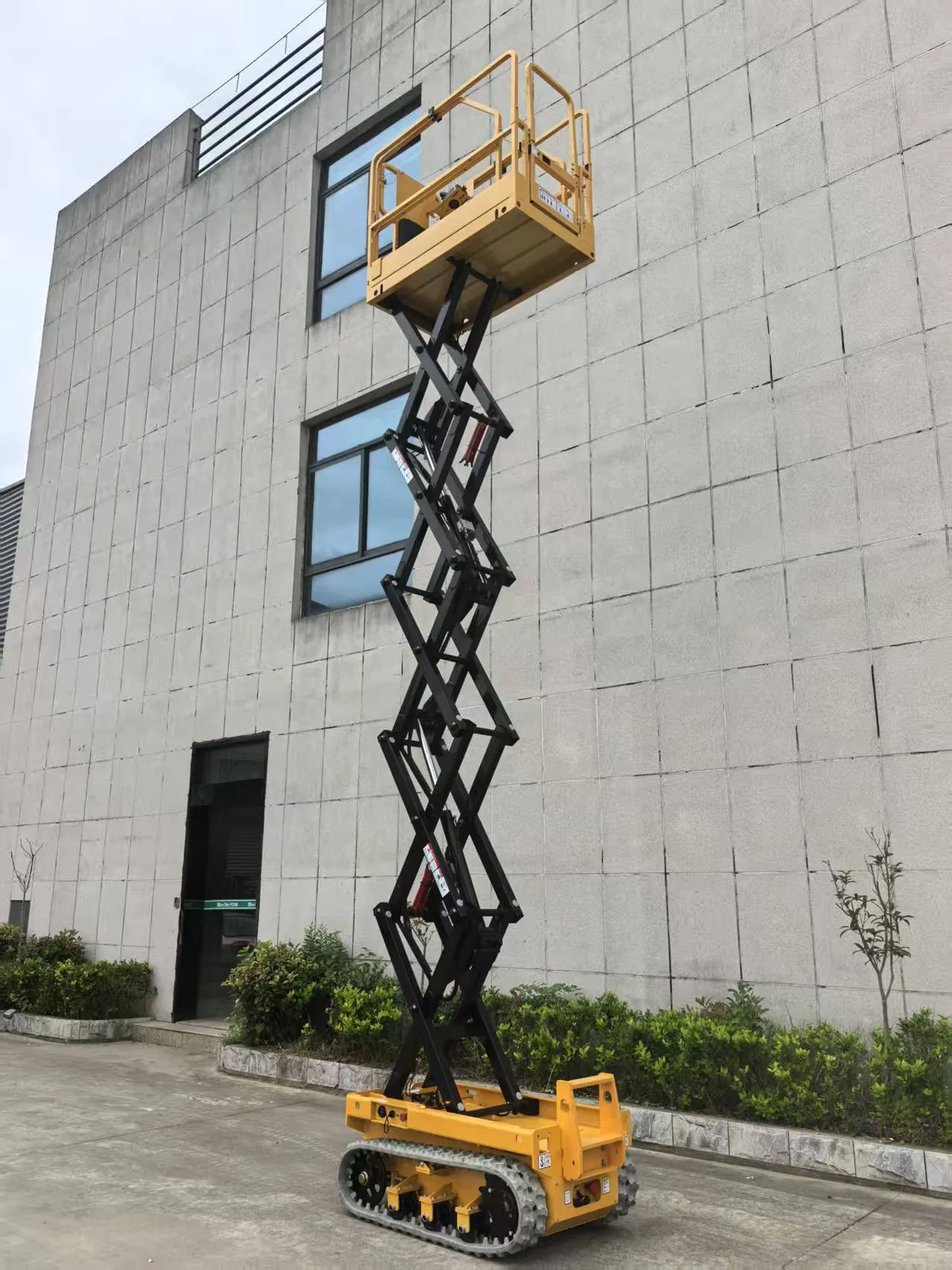 Crawler Scissor Lift GS0507T