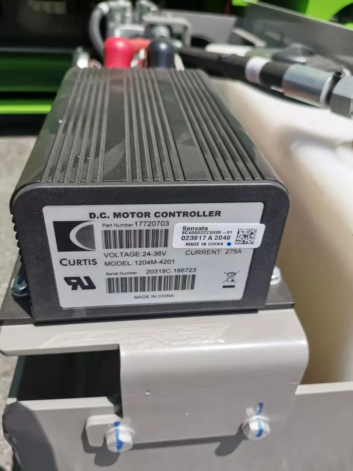 Curtis motor controller component detail