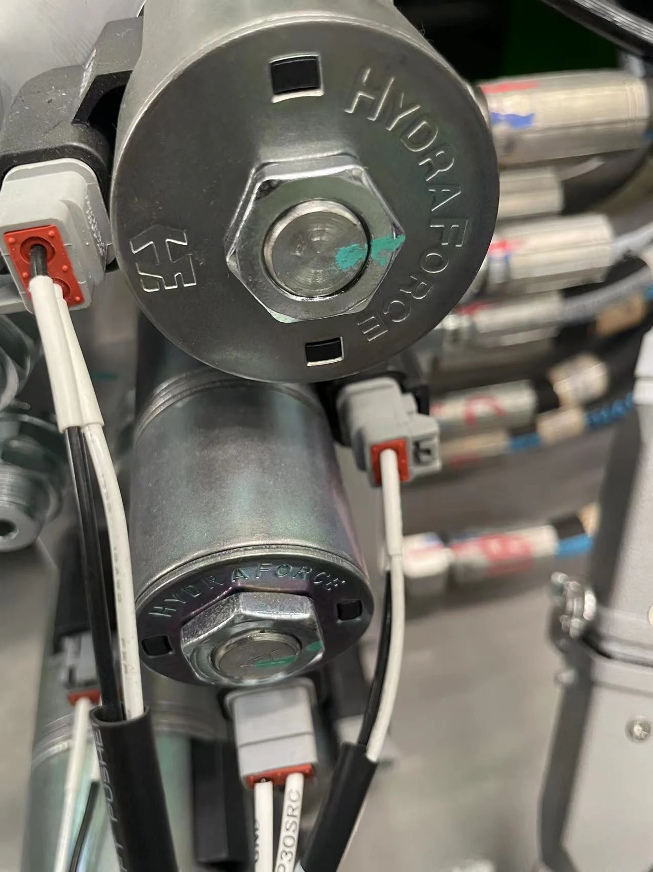 HydraForce solenoid valve component detail