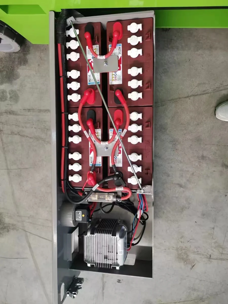Traction battery pack detail